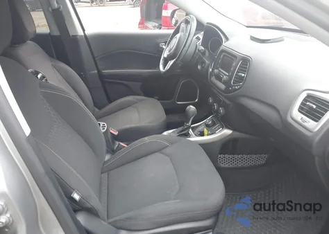 2018 Jeep Compass Sport 4X4 from USA, damaged, VIN 3C4NJDAB9JT284050